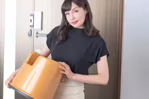 スケベ椅子持参！Jカップ巨乳のおばさん泡姫とソーププレイ