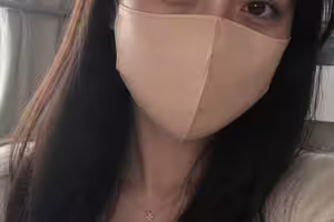 fc2-ppv 4938235 先到先得【無】鎮第一美女白天就流汗的性愛【附贈有】
