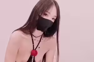 香蕉视频.XJX772女友的姐姐竟然是个S女王