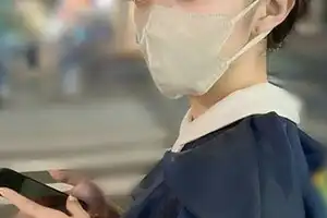 (FC2-PPV-3141813)無碼賣家告捷！這次演出的不是女優、是網紅！ 