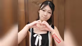 FC2PPV 4985074 ★顔出し★素人さんがえっちな事をしにやってきた！ケース＃152 露出多すぎる激エロメイド服でで登場！丸見えドアップで恥ずかしい姿いっぱい ふうかちゃん（19）の場合LIVE