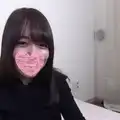 FC2PPV-1336810-A 黒髪清楚な21歳・Fカップ美少女が人生初の3Pでオヤジたちにむちゃくちゃにヤラれちゃう！！【特典付】