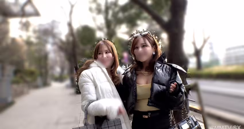 fc2-ppv 4930885 奶子都快掉出来了吧!!色情到極點破廉恥的賤貨巨乳雙重女高中生無限生殖內射4P亂交 | FC2電子市場