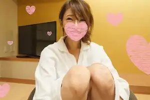 FC2PPV-1240975 （モザイク有り）人妻3P・媚〇オイル】週６浮気チンポがいる淫乱妻30歳　不倫温泉旅行で絶倫チンポにイカされまくって1時間で完堕ち。パイパンまんこに巨根をねじ込まれ白目痙攣アクメ中出し♨【高画質あり】