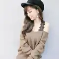 (正妹牆)極品正妹 丘涵Joanne 拉低領口事業線馬上露出好身材果然不假