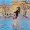 (正妹牆)高顏值高學歷正妹Sabrina Yang 小露性感氣質黑色洋裝