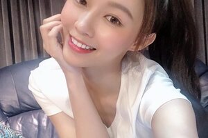 (正妹牆)LamiGirls超萌甜美 Yuri 甜美笑容圈粉無數