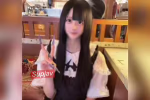 FC2PPV 4971063 ※気./絶【無・顔出し】途中で昇天しちゃったコンカフェ嬢。反応がなかったので半外半中出しでやり捨てポイ♡LIVE