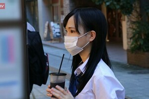 FC2PPV 2244644 とある男の忘備録　ちび制服女 [有]