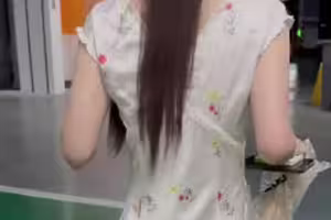 身材无敌的小女友-深圳第一深情