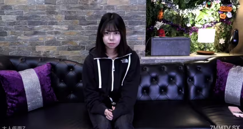 fc2-ppv 4981628 【素人初拍】まな(18)經驗2人的超可愛小妞。緊張的初次口交、初次玩具、初次中出、初次肛交。因為她高潮的樣子太可愛了，所以連續兩小時不休息地折磨她 | FC2電子市場
