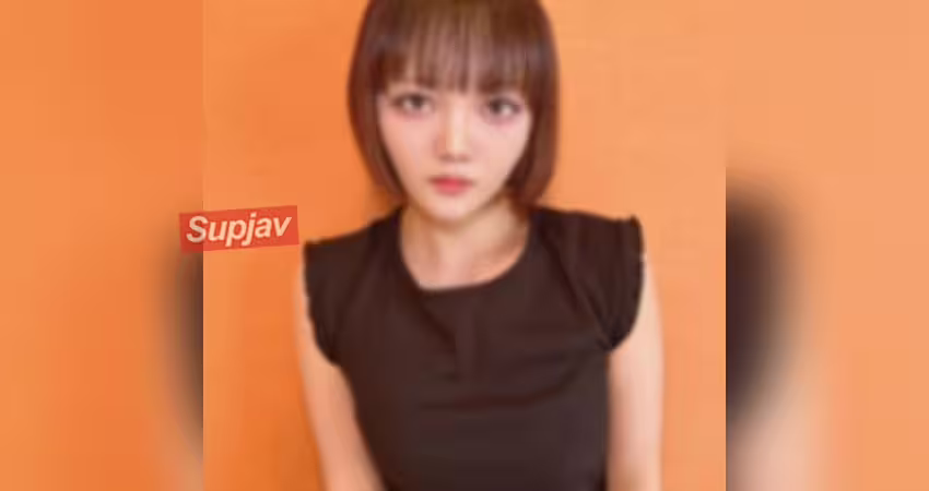 FC2PPV 4983159 ハタチ♡美脚♡美尻♡美ウエスト♡みかちゃん♡激イキ♡ウブなキツキツオマンコに大量中出し♡LIVE